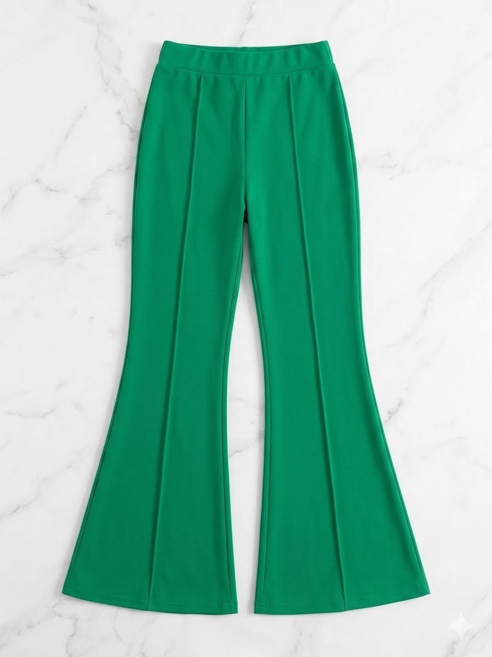 HIGH WAISTED BELL BOTTOMS IN EXCELLENT CONDITION IN Emerald Green
